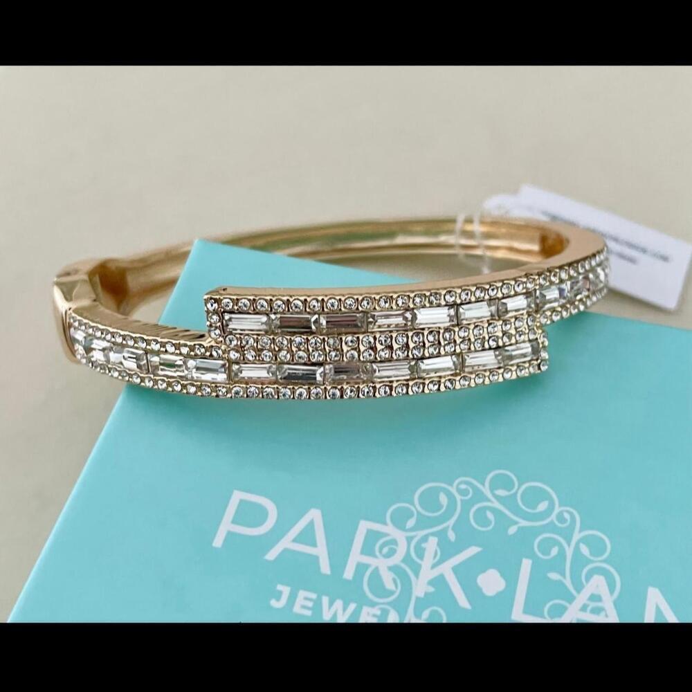 Aria Bracelet